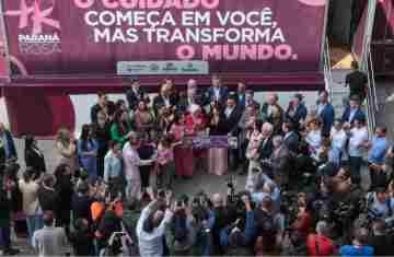  Paraná lança a mais completa unidade móvel de saúde da mulher do Brasil